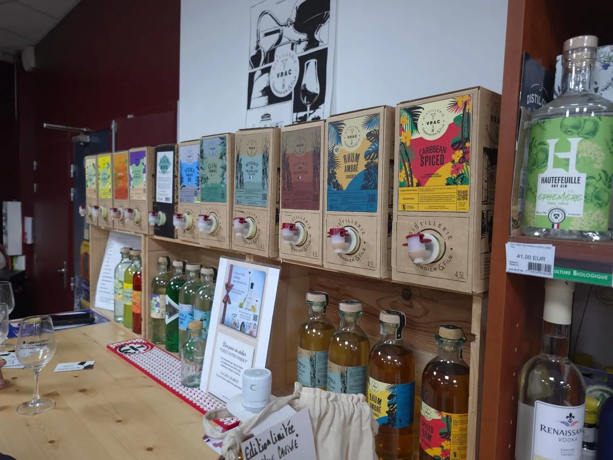 Spiritueux français en vrac, distillerie Tessendier & Fils